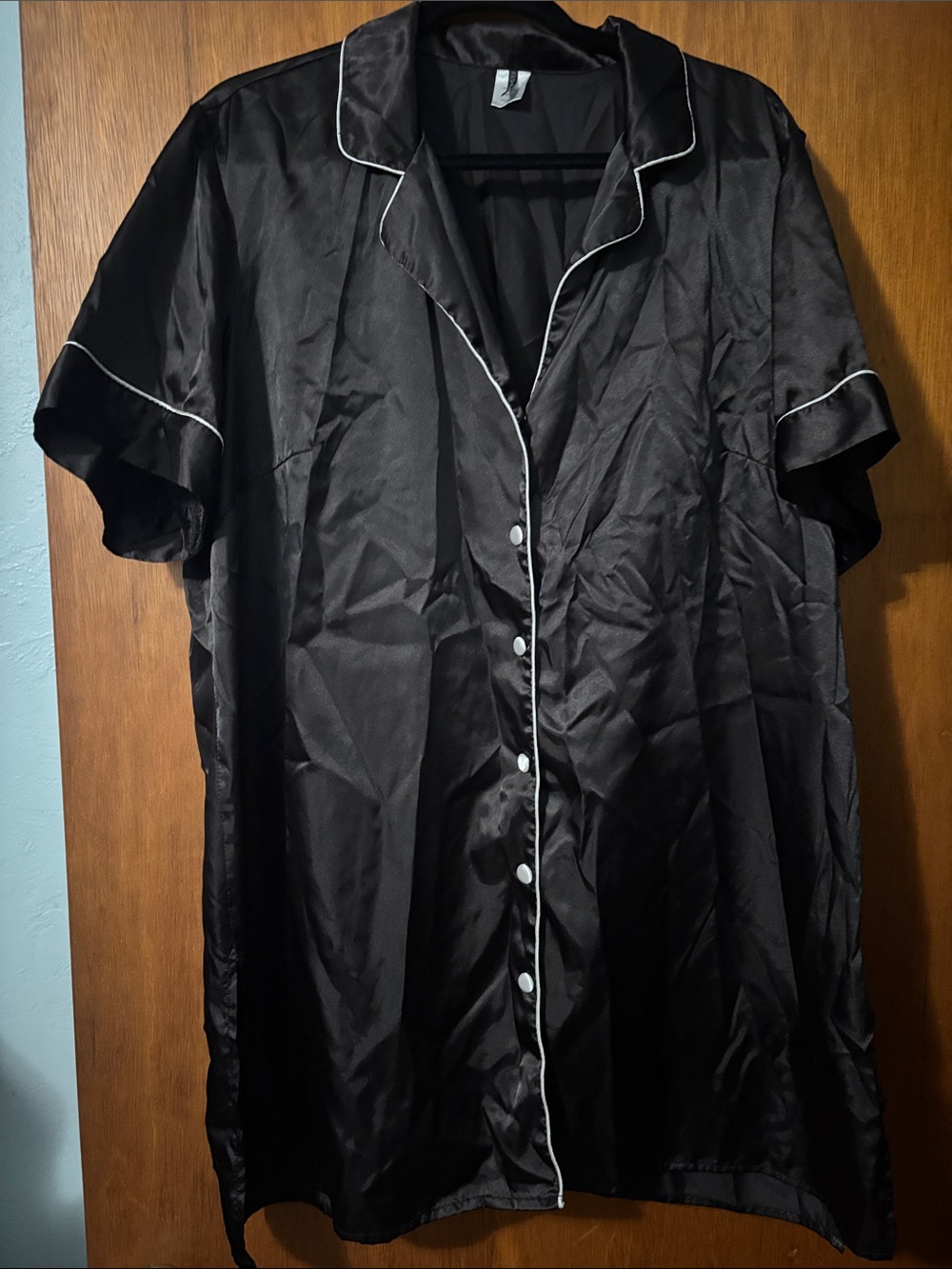 Fashion Nova Black Satin Short Sleeve Button-Up Pajama Shirt with White Piping